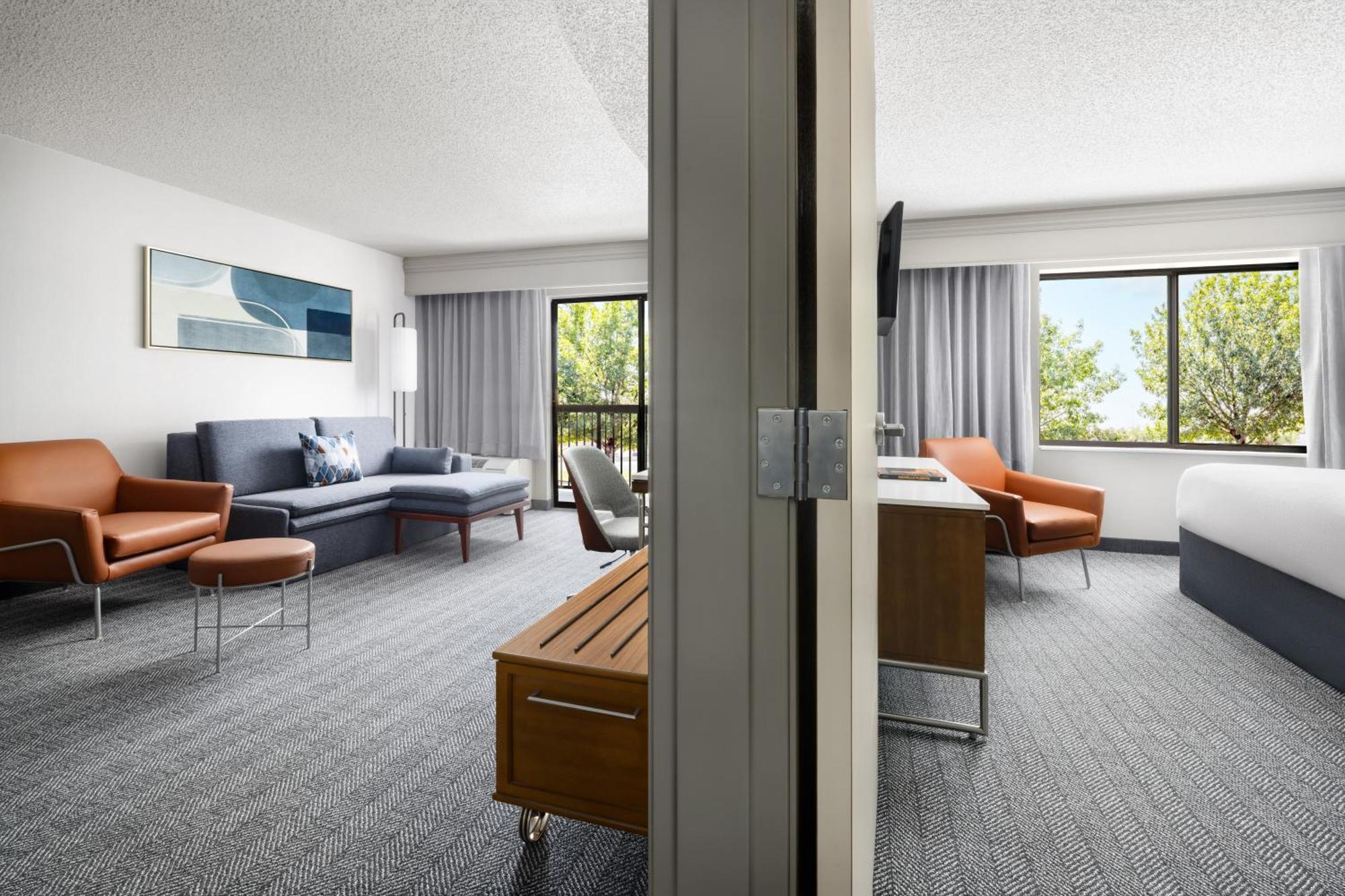 Hotel Courtyard By Marriott West/medical Center 3*