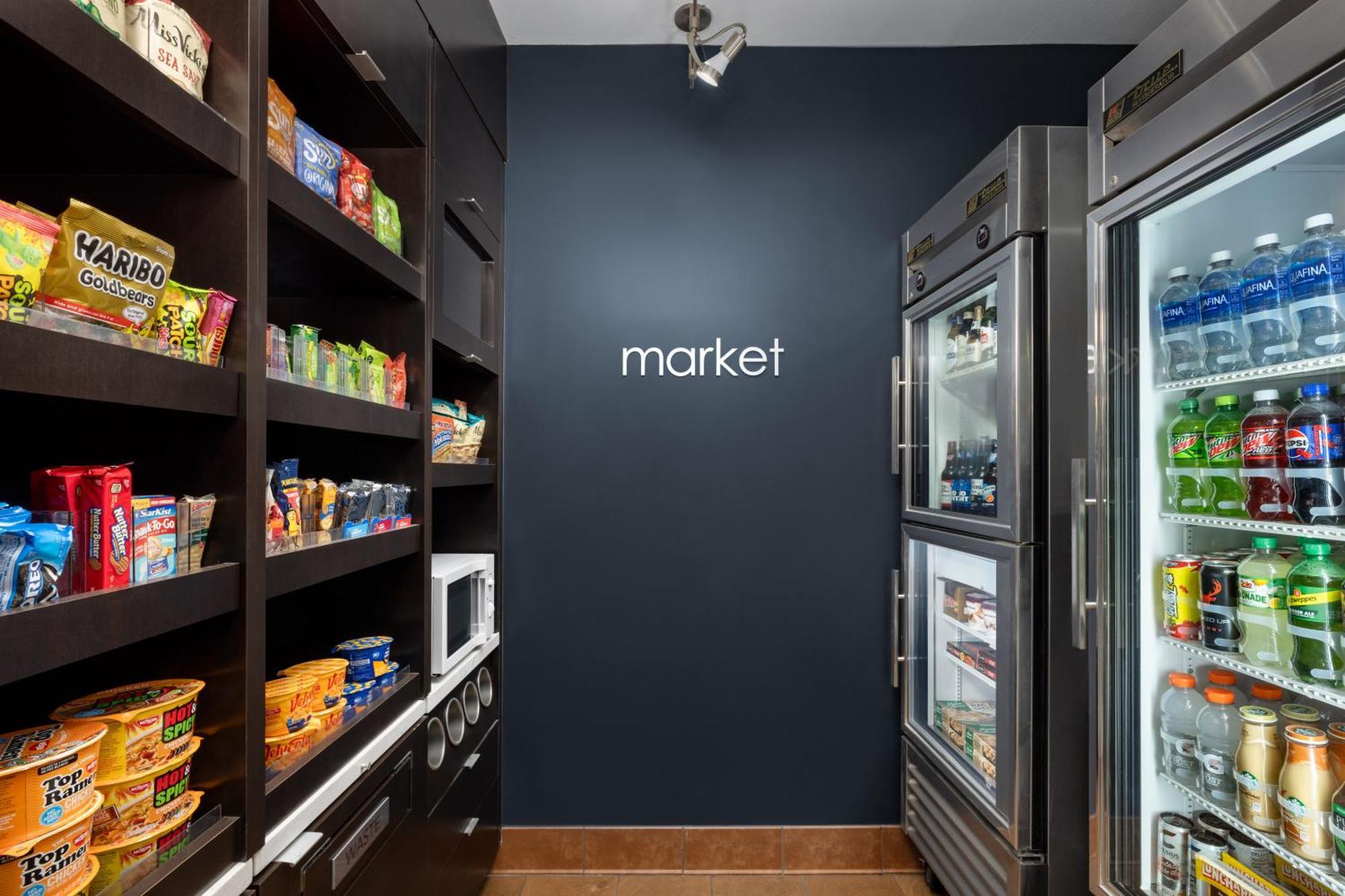 Courtyard By Marriott West/medical Center 3*