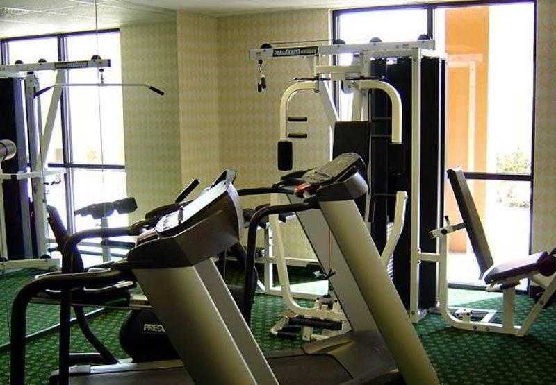 Courtyard By Marriott West/medical Center 3*